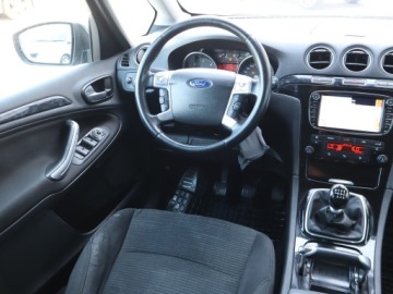 Ford Galaxy III Van Facelifting 2.0 Duratorq TDCi DPF 140KM 2011 Ford Galaxy 2.0 TDCi, 7 miejsc, Klima, zdjęcie 6