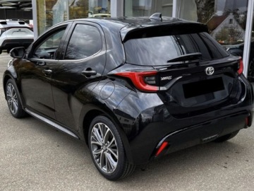 Toyota Yaris IV Hatchback Facelifting 1.5 Hybrid Dynamic Force 116KM 2026 Od ręki - Style 1.5 Hybrid 116KM | Podgrzewane fotele!, zdjęcie 3