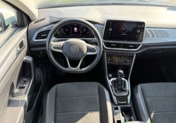 Volkswagen T-Roc I SUV Facelifting 2.0 TDI SCR 150KM 2022 Volkswagen T-Roc 2.0TDI 150KM DSG, Style, Hak, Pakiet Komfort 2.0 Diesel, zdjęcie 19