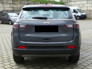 Jeep Compass II 2024 Altitude 1.5 T4 mHEV DCT 130KM, zdjęcie 4
