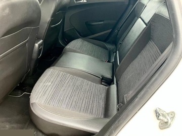 Opel Astra J GTC 1.4 Turbo ECOTEC 140KM 2016 Opel Astra 1.4 Turbo Color Edition 140KM 2016r Możliwy transport pod dom!, zdjęcie 16