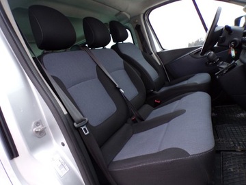 Opel Vivaro B Kombi Extra Long H1 2,9t 1.6 BiTurbo 125KM 2015 OPEL VIVARO 1.6 CDTI Z NIEMIEC 9-OSOBOWY, zdjęcie 14