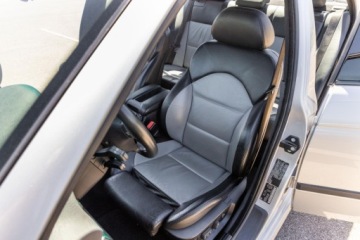 BMW Seria 5 E39 M5 Sedan 4.9 V8 400KM 2000 BMW M5 V8 2000 4.9 Benzyna 400KM, zdjęcie 11