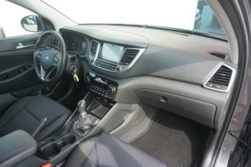 Hyundai Tucson III SUV 1.7 CRDI 115KM 2018 Hyundai tucson 116000km serwis navi kamera, zdjęcie 5