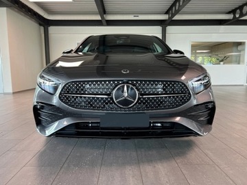 Mercedes Klasa A W177/V177 Hatchback Facelifting 2.0 220 190KM 2025 A Klasa 220 4-Matic AMG Line 2.0 (190KM) 2025, zdjęcie 2