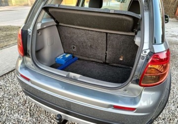 Suzuki SX4 I Hatchback Facelifting 1.6 VVT 120KM 2013 Suzuki SX4 1.6 Premium 4X4 1.6 Benzyna 120KM, zdjęcie 15