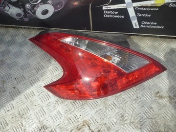 SVĚTLO LEVÝ ZADNÍ NISSAN 370Z CABRIO EU
