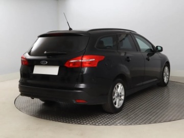 Ford Focus III Kombi Facelifting 1.5 TDCi 95KM 2016 Ford Focus 1.5 TDCi, Klima, Tempomat, Parktronic, zdjęcie 4