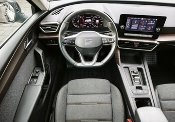 Seat Leon IV Sportstourer 1.5 eTSI (MHEV) 150KM 2021 Seat Leon Xcellence Pakiety, Hak, Wirtualny kokpit, ACC, Podgrzewane fote, zdjęcie 5