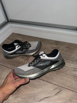 КРОССОВКИ BROOKS LEVITATE 43 27,5 СМ