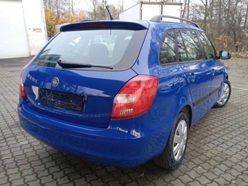 Skoda Fabia II Kombi 1.2 70KM 2008 Skoda Fabia 1.2 Combi PROSTA benzyna KLIMATYZACJA 157 tys. przebiegu 1.2, zdjęcie 12