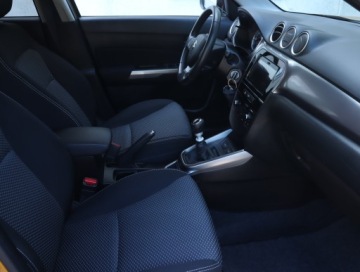 Suzuki Vitara III 2020 Suzuki Vitara 1.4 BoosterJet, Salon Polska, zdjęcie 8