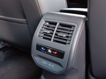 Cupra Leon II Sportstourer Facelifting 1.5 eTSI MHEV 150KM 2025 Cupra Leon 1.5 eTSI 150KM DSG Bezwypadkowy LED Kessy ACC Pakiety 230V FV23, zdjęcie 9