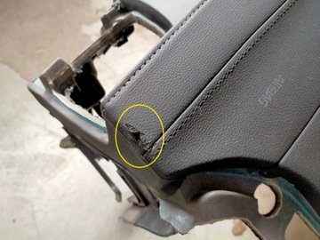 КОЖАНАЯ КОНСОЛЬ ПРИБОРНОЙ ПАНЕЛИ VOLVO XC90 II