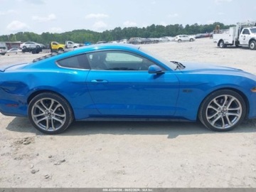 Ford Mustang VI Mach 1 5.0 Ti-VCT 460KM 2021 Ford Mustang Gt premium 5.0 Benzyna 460KM, zdjęcie 7