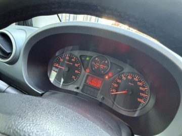 Citroen Berlingo I 1.6 16V 109KM 2009 Citroen Berlingo II 1.6B 2009e 109KM Klima Stary, zdjęcie 18