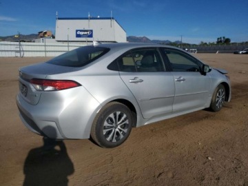 Toyota Corolla XII Sedan Facelifting 1.8 Hybrid 140KM 2022 Toyota Corolla LE 2022 1.8L 1.8 Hybryda 139KM, zdjęcie 3