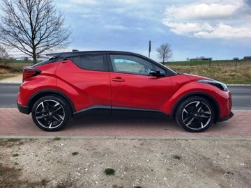 Toyota C-HR I Crossover Facelifting 2.0 Hybrid Dynamic Force 184KM 2022 Toyota C-HR 2.0 Hybrid GR Full 2.0 Hybryda 184KM, zdjęcie 6