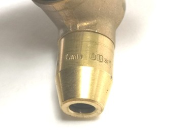 SPONKA KOLENO IVECO TRUCKS / DAILY NOVÁ ORIGINÁLNÍ 4824667