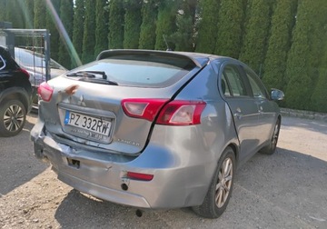 Mitsubishi Lancer IX Sportback 1.6 MIVEC 117KM 2014 Mitsubishi Lancer 122014r, Salonowy. 1.6Benzyna. Uszkodzony lewy tyl. Jezd, zdjęcie 3
