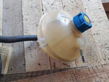 FIAT STILO NÁDRŽ VYROVNÁVACÍ NÁDOBKA KAPALINY CHLADÍCÍHO