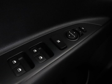 Kia Stonic I Crossover Facelifting 1.0 T-GDI 100KM 2020 Kia Stonic automat klima auto grzane fotele navi, zdjęcie 33