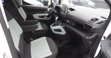 Citroen Berlingo III Osobowy M 1.5 BlueHDi 102KM 2019 Citroen Berlingo 1.5 HDI 7 Foteli Jeden Wlasciciel Serwisowany Oplacony Ja, zdjęcie 3
