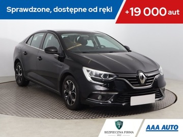 Renault Megane IV Hatchback 5d 1.3 TCe 140 FAP 140KM 2019 Renault Megane 1.3 TCe, Salon Polska, Klima