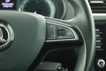 Skoda Octavia III Liftback Facelifting 1.4 TSI 150KM 2017 Skoda Octavia 1.4 TSI, Salon Polska, zdjęcie 19