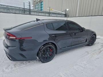 Kia Stinger 2022 Kia Stinger Gt2 2022 3.3 Benzyna 368KM, zdjęcie 3