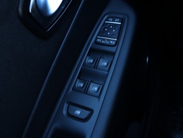 Renault Captur I Crossover Facelifting 0.9 Energy TCe 90KM 2019 Renault Captur 0.9 TCe, Salon Polska, Serwis ASO, zdjęcie 19