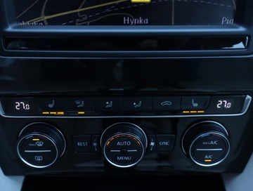 Volkswagen Passat B8 Limousine 1.8 TSI BlueMotion Technology 180KM 2017 VW Passat 1.8 TSI, Salon Polska, Serwis ASO, zdjęcie 15