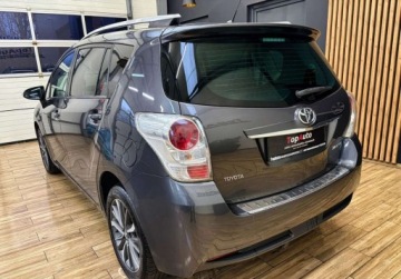 Toyota Verso Minivan Facelifting 1.8 Valvematic 147KM 2016 Toyota Verso 1.6 147KM 7 OSOBOWY Gwarancja ZAREJESTROWANA Kamera navi, zdjęcie 8