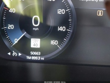 Volvo XC40 2022 Volvo XC 40 T4 Momentum 2022 2.0l 2.0 Benzyna 187KM, zdjęcie 11