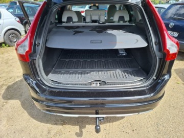Volvo XC60 I SUV Facelifting 2.0 D4 DRIVE-E 190KM 2015 Volvo XC 60 D4 Bezwypadkowy Serwisowany Kamera, zdjęcie 18
