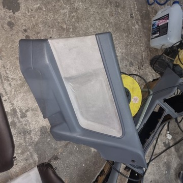 SEDADLO SEDADLA POHOVKA BOKY BMW E31 850 840