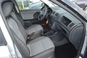 Skoda Fabia II Hatchback 1.2 i HTP 60KM 2009 Skoda Fabia, z Niemiec, OPŁACONA, zdjęcie 5