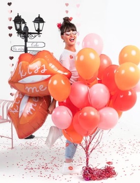Фольгированный шар Kiss Me красные губы 73x48 см