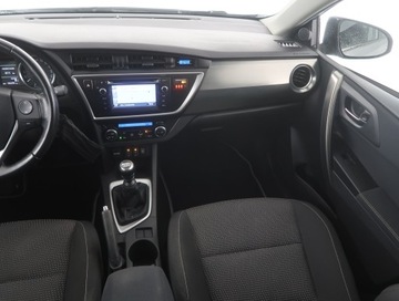 Toyota Auris I Hatchback 5d Facelifting 1.4 D-4D 90KM 2012 Toyota Auris 1.4 D-4D, Salon Polska, Serwis ASO, zdjęcie 7