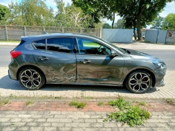 Ford Focus IV Hatchback 1.5 EcoBlue 120KM 2019 Ford Focus ST-line 1.5 TDCI Bogato Wyposażony, zdjęcie 6