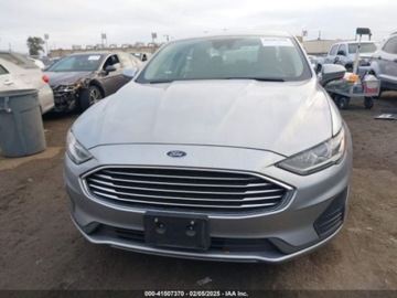 Ford Fusion 2020 Ford Fusion 2020 FORD FUSION HYBRID SE 2.0 Hybryda 141KM, zdjęcie 3