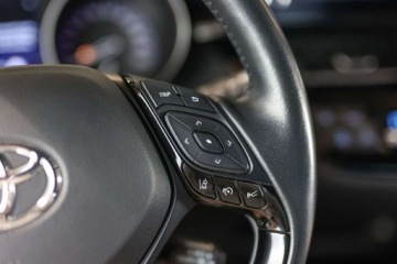 Toyota C-HR I Crossover Facelifting 1.8 Hybrid 122KM 2022 Toyota C-HR 1.8 Hybrid Style 1.8 Hybryda 122KM, zdjęcie 28