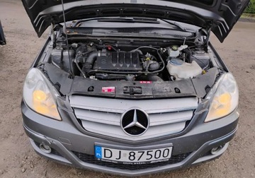 Mercedes Klasa B W245 180 CDI 109KM 2010 Mercedes-Benz Klasa B 2010r, 2.0 Diesel, AUTOMAT,SALON POLSKA. Lekko uszko, zdjęcie 4