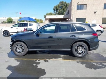 Mercedes GLC C254/X254 2025 Mercedes-Benz GLC 300 4Matic Suv 2025 2.0l 2.0 Benzyna 255KM, zdjęcie 2