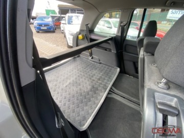 Opel Zafira B 1.9 CDTI ECOTEC 100KM 2005 Opel Zafira 1.9cdti 7 osobowa nowy pt nowe tarcze nowe opony auto do jaz, zdjęcie 33