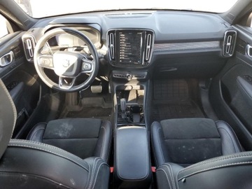 Volvo XC40 2021 Volvo XC 40 Recharge 2021 Elektryczny 402KM, zdjęcie 8