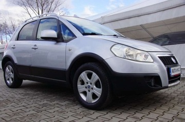 Fiat Sedici 1.6 i 16V 107KM 2006 Fiat Sedici 1.6 Benzyna 107 KM, 4x4, Klimatronic, Hak, Relingi, Alu 1.6, zdjęcie 8