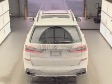 BMW X7 2026 BMW X7 M60i 2026 4.4 Benzyna 523KM, zdjęcie 3