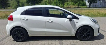 Kia Rio III Hatchback 5d Facelifting 1.1 WGT 75KM 2015 Kia Rio Kia Rio 1.1 CRDI Attract 1.1 Diesel 75KM, zdjęcie 24