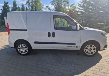 Fiat Doblo IV 1.4 T-Jet 16V 120KM 2020 Fiat Doblo Nowa instalacja LPG 1.4 BenzynaLPG 120KM, zdjęcie 4
